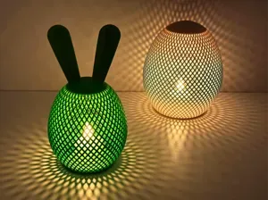 Meshed Easter Egg Tea Light Holder