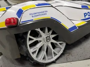 Automower wheel