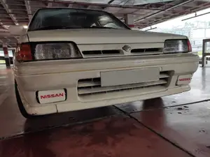 Tapa antiniebla para Nissan Sunny GTI n13