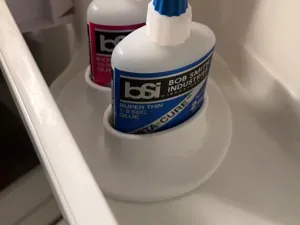 BSI 2oz Superglue no-tip bottle stand