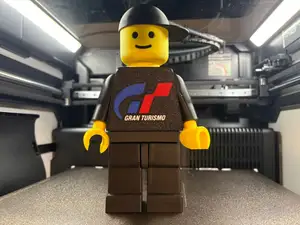Brickman Gran Turismo 20cm Figur 500%