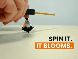 Blooming Spinning Top + Launcher | Print-in-Place