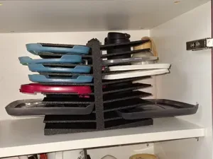 Support pour couvercle de tupperware