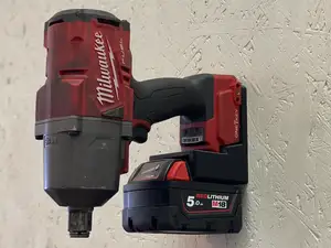 Milwaukee M18 Battery+Machine holder
