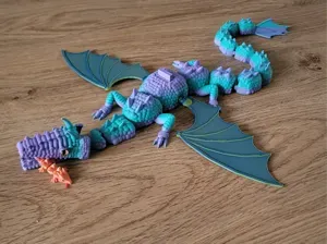 dragon with working wings and mouth articulated