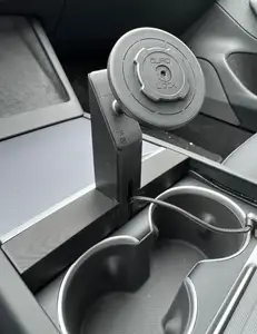Universal Phone holder Tesla Model 3 2024