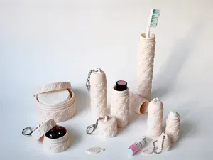 Travel case set with Lips pattern