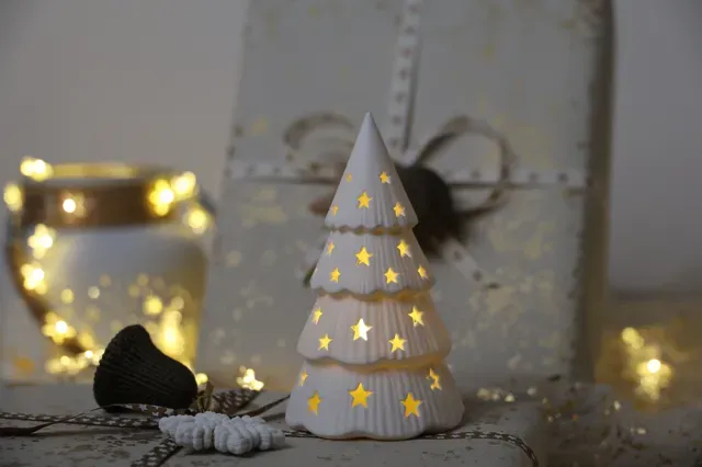Christmas Tree with Star Windows & LED Tealight — Фото 27 из 27