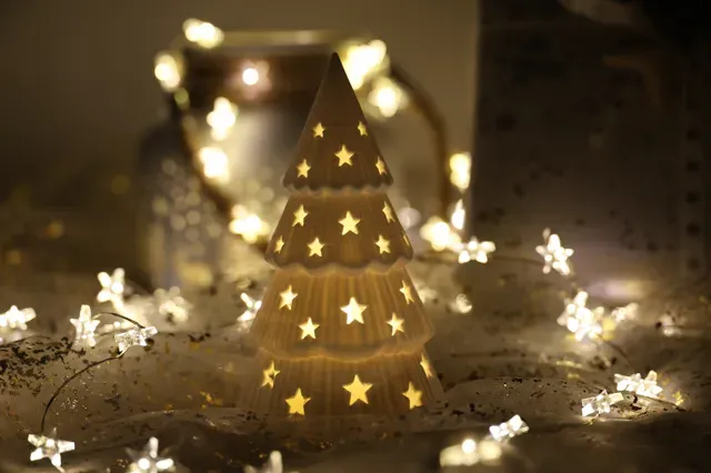 Christmas Tree with Star Windows & LED Tealight — Фото 12 из 27