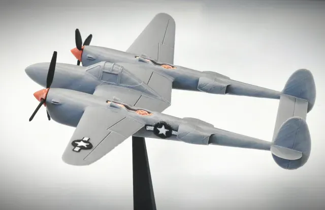 P-38 Lightning Aircraft Model - Scale 1:72 — Image 8 of 8