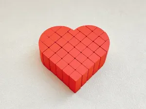 Pixel Melt Heart – Satisfying Fidget Toy