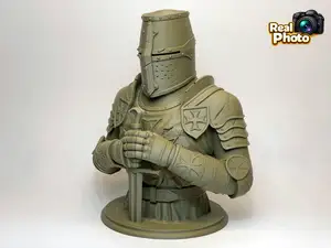 Stoic Templar Knight Bust – War Torn Crusader