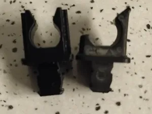 Hood bonnet clip