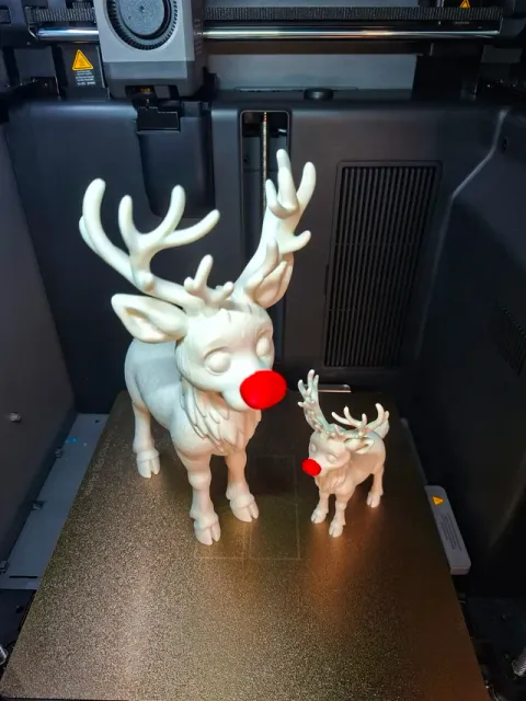 Christmas reindeer Rudolph — Фото 5 из 6