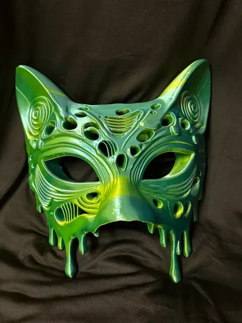 Drippy Kitty Mask / Wall Art — Фото 5 из 5