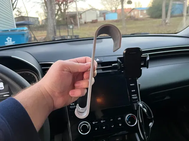 Simple Steering Wheel Phone Holder — Фото 3 из 5