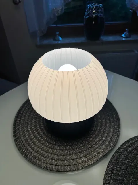 Mushroom lamp (E27 bulb) — Image 3 of 7