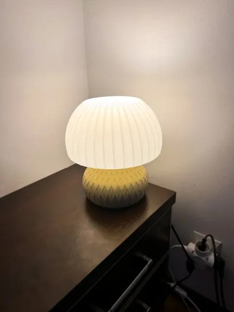 Mushroom lamp (E27 bulb) — Image 5 of 7