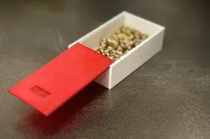 Box with sliding lid organizer DIY