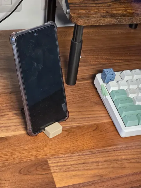 Compact phone stand — Фото 3 из 9