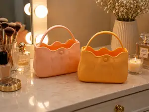 Brush Bag Wave