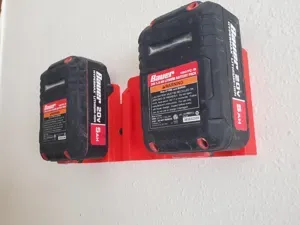 Bauer Battery 3x Wall Mount