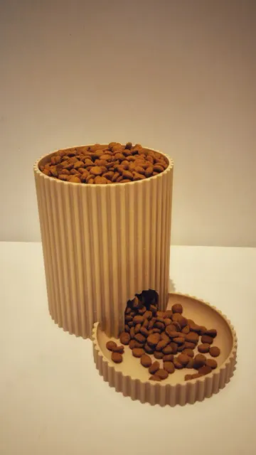 Stylish Auto Cat Feeder — Image 5 of 7