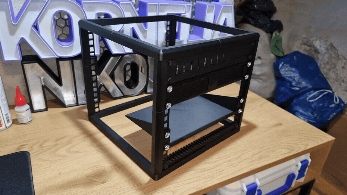 RACK SERVER 10"