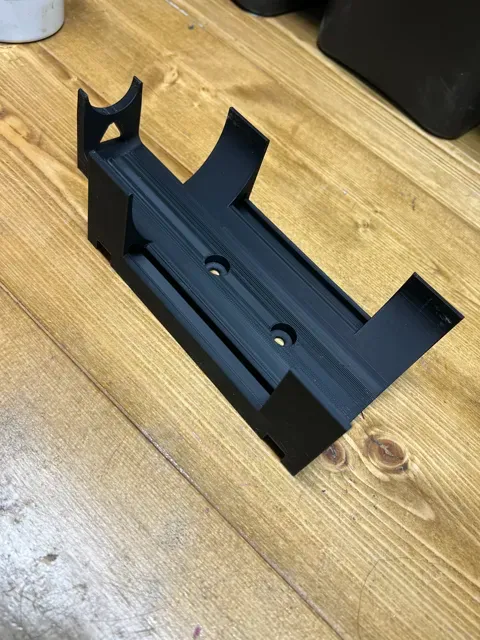 83mm Fire extinguisher mount — Image 2 of 5