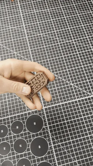 Magnetic Fidget Slider – Smooth Clicky Action — Фото 2 из 8
