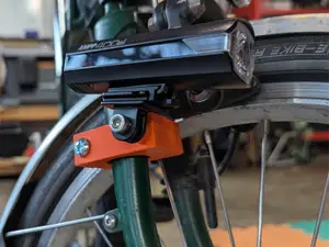 Brompton fork mount for headlight