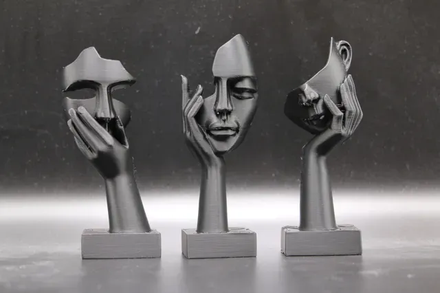 Thinking Faces - Abstract Face Sculpture Trio — Фото 2 из 6