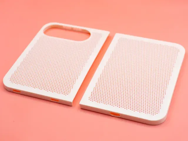 iPhone 18 Cases | Pro | Max | Fold | by Pork3D.com — Фото 2 из 8