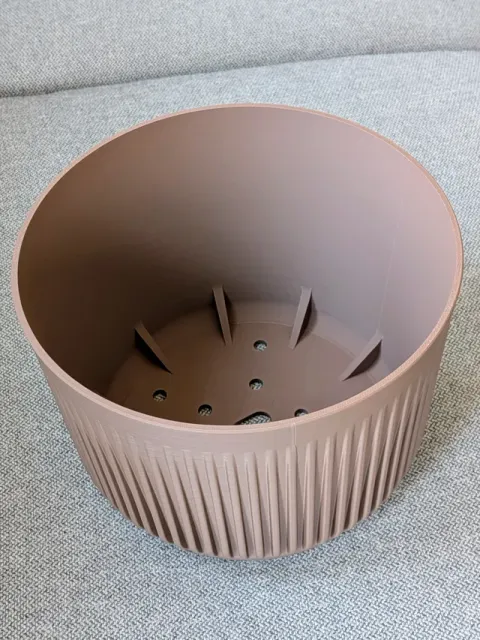 Beautiful Plant Pot c/w Drain Tray (no supports) — Фото 6 из 7