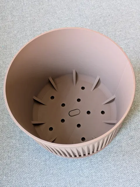 Beautiful Plant Pot c/w Drain Tray (no supports) — Фото 2 из 7