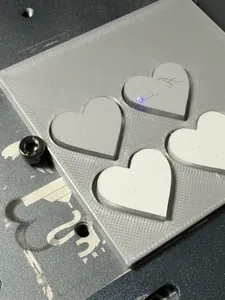 Heart holder for fiber laser