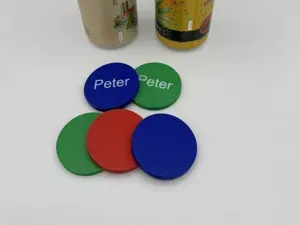 Personalisierbarer Bier- und Getränkedosendeckel