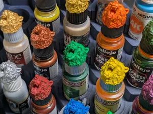 Bear head miniature paint cap toppers
