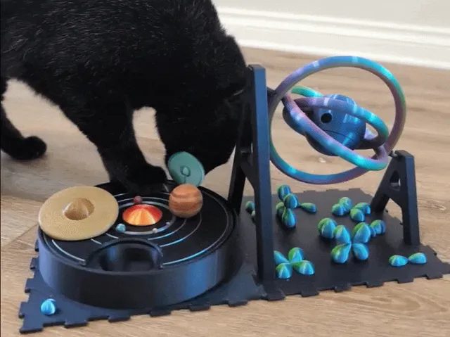 Curious Paws- Solar System Treat Wheel — Фото 2 из 6