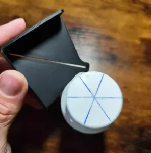 Cylinder center finder