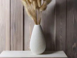 The Luisa Vase - A Botany Chic Creation - Decor