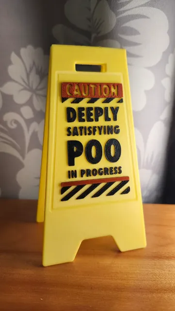 wet floor sign poo in progress — Фото 3 из 6