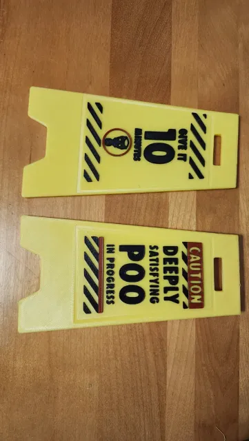 wet floor sign poo in progress — Фото 4 из 6