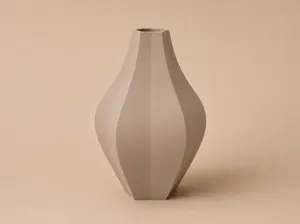 Vase Décoratif Torsadé