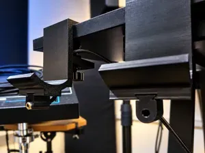 DeskClamp: Headphone Hanger & 3.5 mm Jack Holder