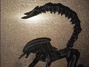 Dummy 13 Xenomorph plantigrade