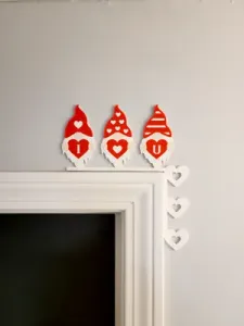 I Heart U Gnomes Door Corner!