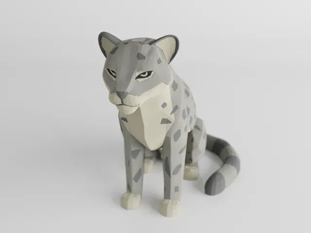 Low Poly Snow Leopard — Image 5 of 6