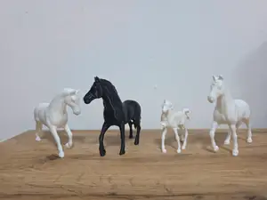 Horses 2