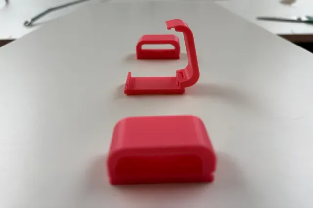 Cable Organizer for Thick Cables (10 mm) — Image 10 of 12